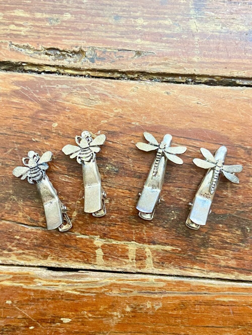 2 Pairs Dragonfly Bee Vintage Hair Clips Barrettes Silver Y2K Cottagecore 90s
